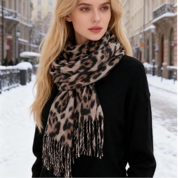 🌹🆕 Faux Cashmere Leopard Print Fringe tassels Scarf Wrap Shawl Christmas Gift - Picture 6 of 8